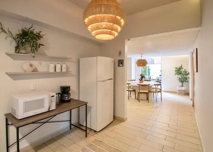 Apartment Huge 4br With 2 Big Terraces *