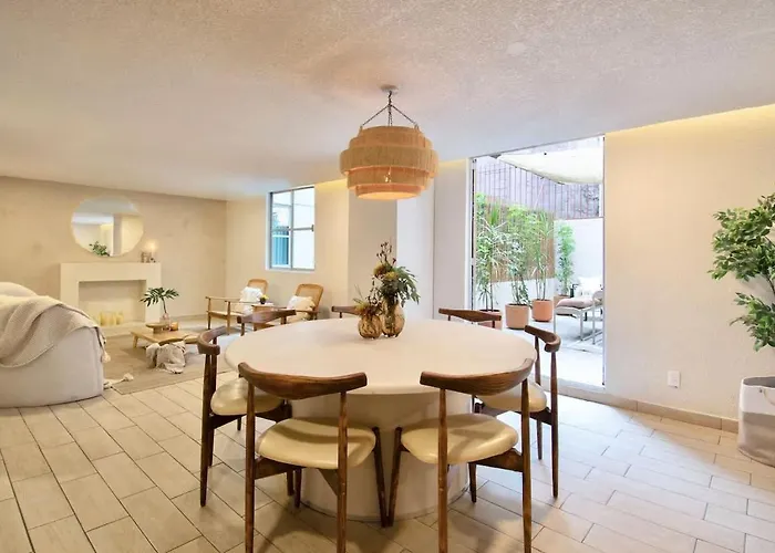 Huge 4br With 2 Big Terraces Apartment