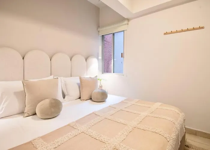 Huge 4br With 2 Big Terraces Apartment *